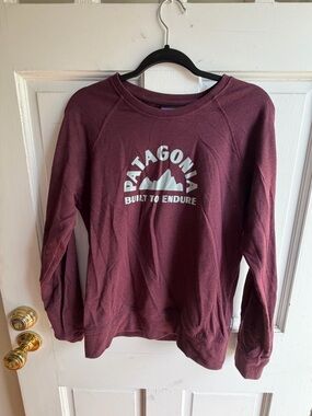 Patagonia Women's Burgundy Logo Crewneck Sweatshirt